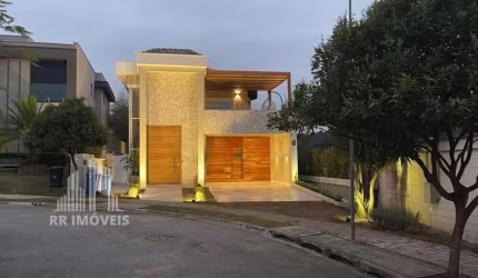RR7772 Casa MOBILIADA 460m² CONDOMÍNIO RESIDENCIAL ITAHYÊ - OPORTUNIDADE - 5 Suítes 4 Vagas - Santana de Parnaíba, SP - Ótima Localização