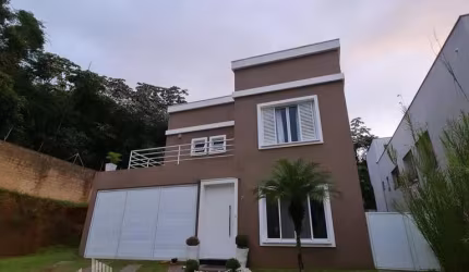 RR7743 Casa 255m² CONDOMÍNIO VALVILLE I - OPORTUNIDADE - 4 Suítes 2 Vagas - Santana de Parnaíba, SP - Ótima Localização - ALPHAVILLE