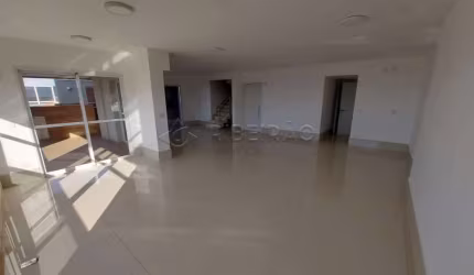 Cobertura para venda e locação com 4 suítes no Jardim Botânico