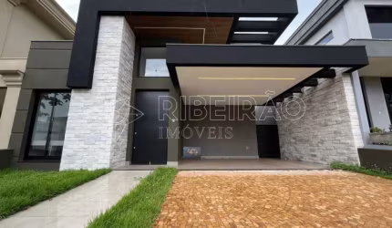 Casa térrea em condomínio fechado com 03 suítes, no Vila Romana I.