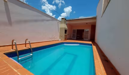 Casa térrea para locaçã e venda com 3 dormitórios 4 vagas no Alto da Boa Vista