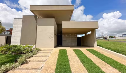 Casa Térrea à venda Condomínio 3 suítes Quinta dos Ventos