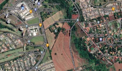 Área residencial / comercial para venda.