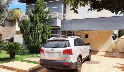 Sobrado 4 suítes e piscina no condomínio Paineiras para venda