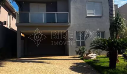 Casa sobrado em Condomínio 03 dormitórios com piscina para venda Saint Gerard