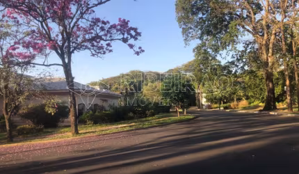 Sobrado 4 suítes à venda no Condomínio Villa Verde