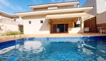 Casa a venda no Condomínio Magnólias com piscina e 4 suítes