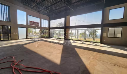 Salão comercial para locação no bairro San Marco