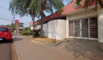Casa Comercial de 223m² à venda no Jd. Macedo