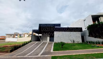 Casa em Condomínio 3 suítes à venda na Vila do Golf