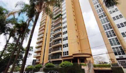 Apartamento 4 suítes à venda no Centro