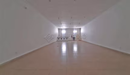 Imóvel comercial de 216m² para locação no Centro