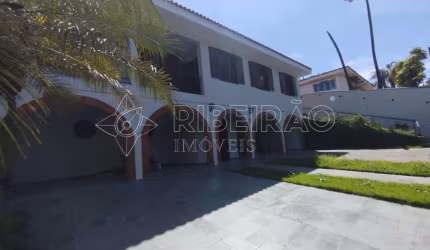 Casa Sobrado 5 dormitórios à venda na Ribeirânia