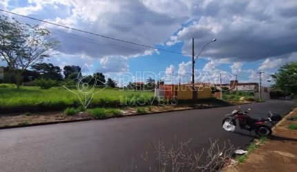 Terreno Misto 840m² à venda no Palmares