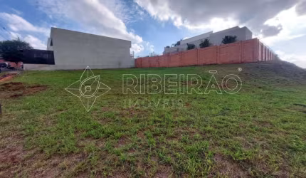 Terreno 427,55m² a Venda no bairro San Marco