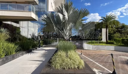 Apartamento 4 suítes na Vila do Golf