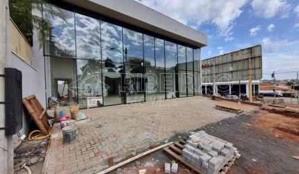 Salão com 3 salas para locação no bairro Jardim Canadá