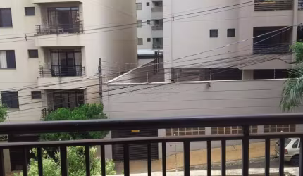 Apartamento no Bairro Jd. Botânico com 2 suítes. armarios planejados,
