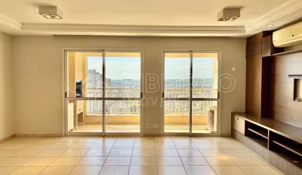 - Apartamento na Avenida Prof. João Fiúsa com 3 suítes e 2 vagas