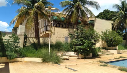 Casa comercial para locação com 6 dormitórios no Jardim Sumaré.