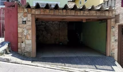 Sobrado na Vila Fachini com 85m² 2 dormitórios 2 banheiros 2 vagas