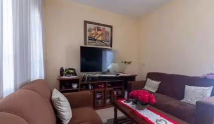 Casa Assobradada com 2 dormitórios de 140m2 em Itaquera