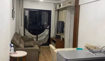 Apartamento com dois dormitórios e varanda, uma vaga de garagem, móveis planejados da cozinha, lavan