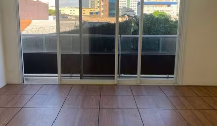 Sala Comercial à venda na Lapa, com 33m² e 1 vaga de garagem