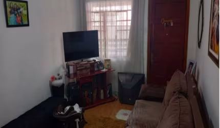 Casa à venda na Cidade Ademar com 245m² 3 dormitórios 3 banheiros 2 vagas