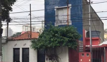 Casa à venda na Lapa com 80m²  2 dormitórios 1 banheiro