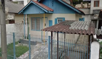 Casa à venda em São Paulo - Socorro