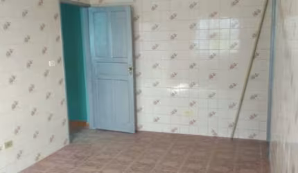 Casa à Venda em São Paulo - Vila Lar Nacional