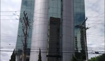 Sala comercial á venda em Santana, 42m², 2 banheiros e 1 vaga