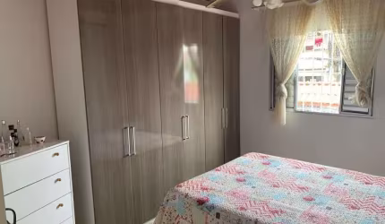 Casa à Venda - Jardim São Vicente, São Paulo