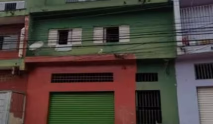Casas à venda no Jardim Damasceno com 100m² 8 dormitórios 5 banheiros sem vaga