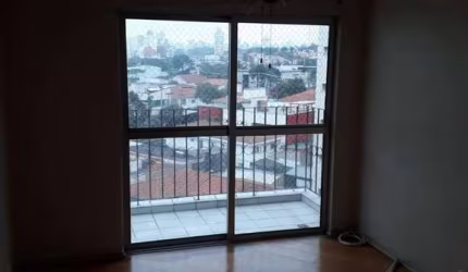 Apartamento á venda no Campo Belo, com 2 dormitórios e 1 vaga.