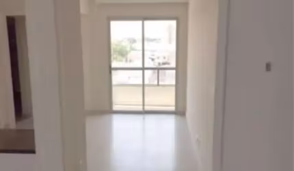 Apartamento á venda na Vila Santa Catarina, com 2 dormitórios, sendo 1 suíte e 2 vagas.