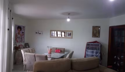 Sobrado à venda no Jardim Arize com 145m² 3 dormitórios 2 banheiros 5 vagas