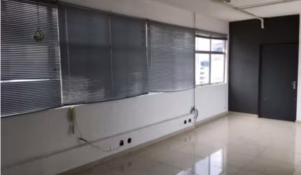 SALA COMERCIAL Á VENDA EM - PINHEIROS