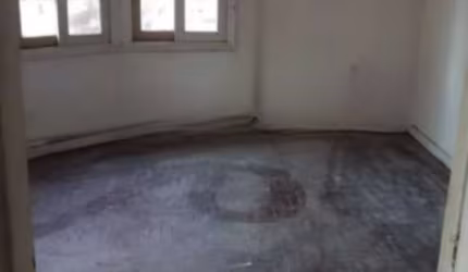 Salas Comercial à venda na Santa Efigênia no Edifício Josephina Paula Leite Nogueira Ferraz com 102m²