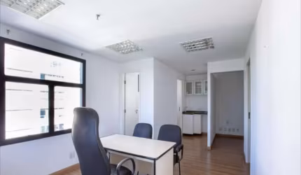Sala Comercial na Liberdade - Edificio Biscayne Tower