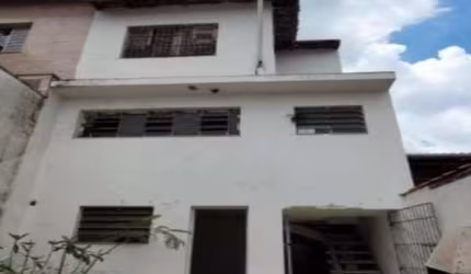 Linda Casa em Parque São Domingos, SP