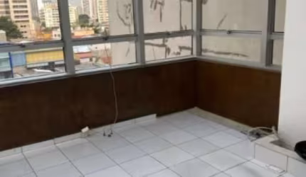 Prédio Comercial à venda em Pinheiros com 38m² 2 banheiros 1 vaga