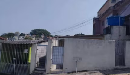 Terreno á na Vila dos Remédios com 200m²