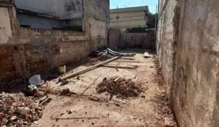 Terreno à venda na Vila Regente Feijó com 91m²