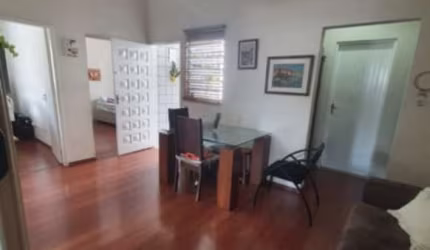 Casa à venda 117m² 3 dormitórios e 2 vagas na Penha