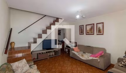 Casa à Venda - Jardim Teresa, 3 Quartos,  150 m2