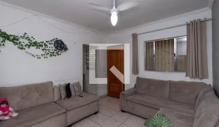 Casa à Venda - Parque Novo Mundo , 6 Quartos,  250 m2