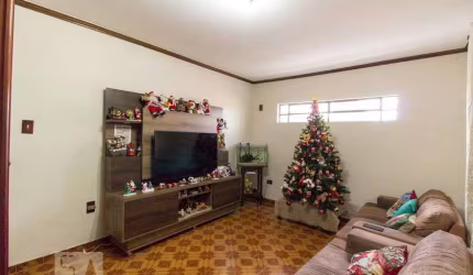Casa à Venda - Água Fria, 3 Quartos,  250 m2