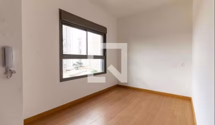 Apartamento à Venda - Bosque da Saúde, 1 Quarto,  32 m2